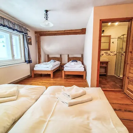 Na Strani By Interhome בית נופש
